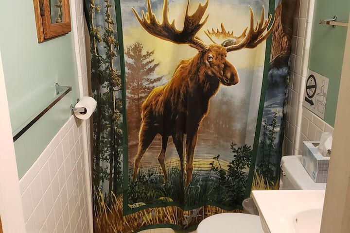 Room 18 of 36