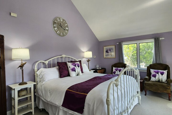 Room 44 of 73