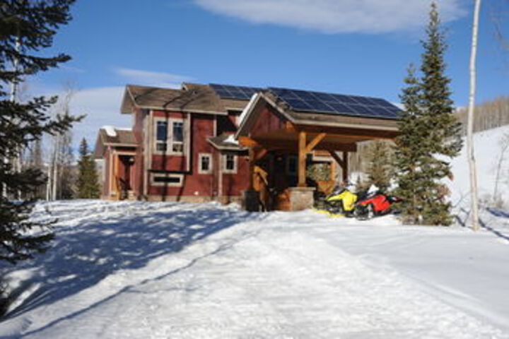 Wild Skies Cabin Rental at Flat Tops