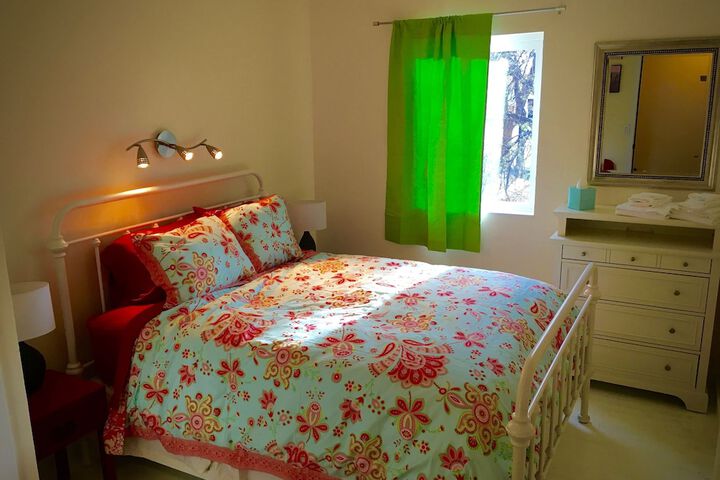 Room 47 of 65