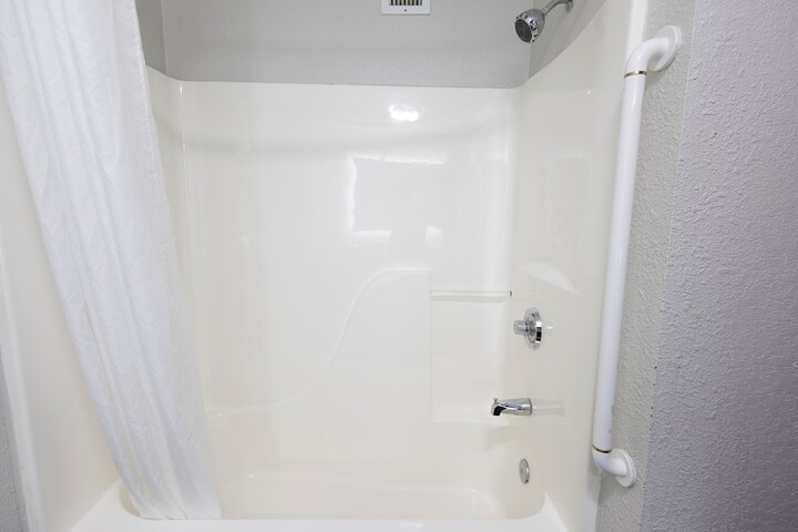 Countryside Inn & Suites