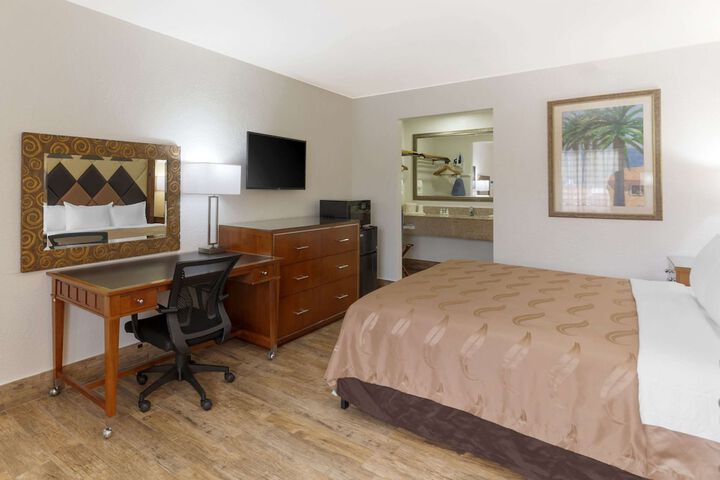 Room 44 of 81