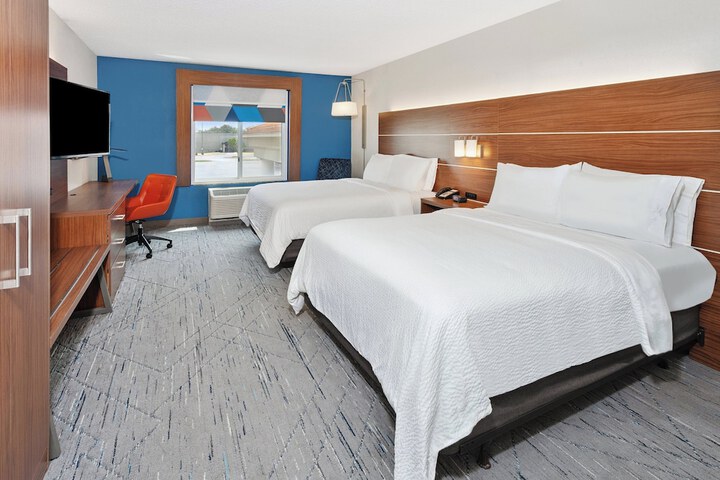 Holiday Inn Express Hotel & Suites Urbana-Champaign by IHG