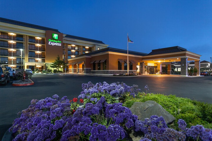 Hotel 3 of 36