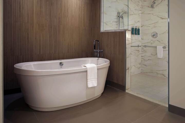 Hilton Omaha