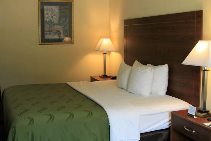 Room 28 of 55