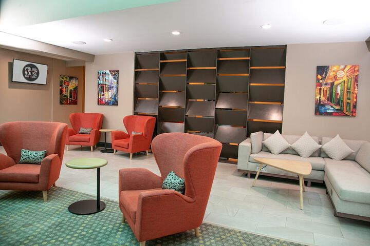 Holiday Inn Metairie New Orleans by IHG