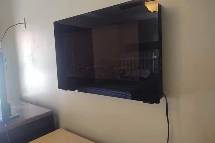 Room 14 of 15