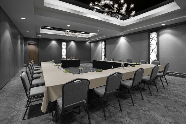 Hilton Garden Inn Toronto Airport
