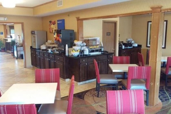 Comfort Inn Huntington Near University