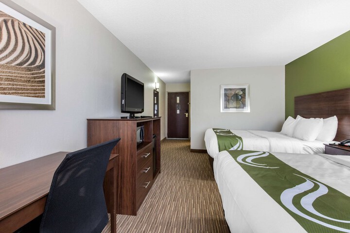 Room 16 of 41