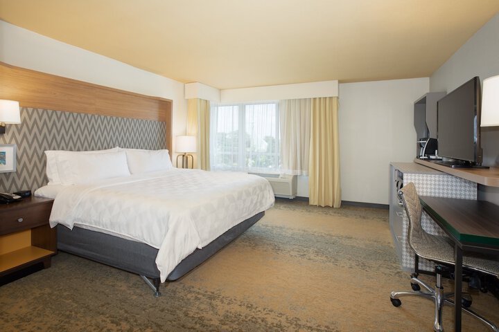 Room 21 of 44