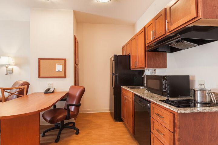Room 18 of 27
