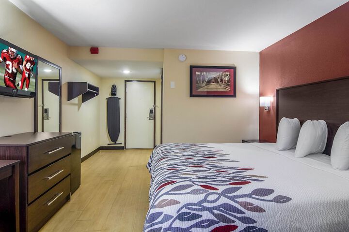 Room 29 of 34