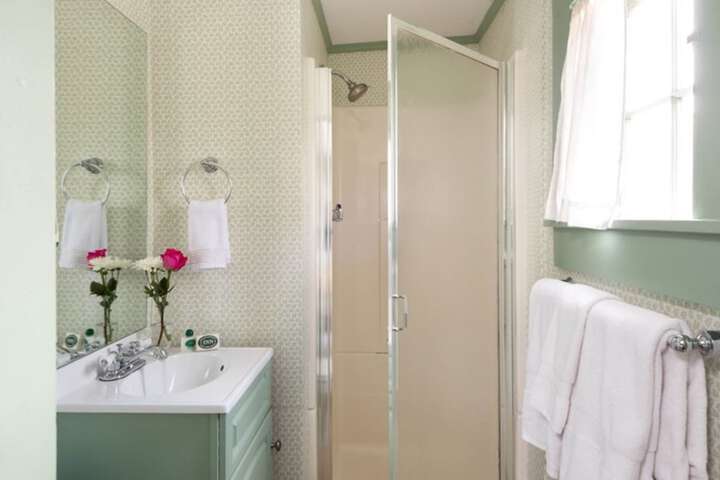 Waldo Emerson Inn