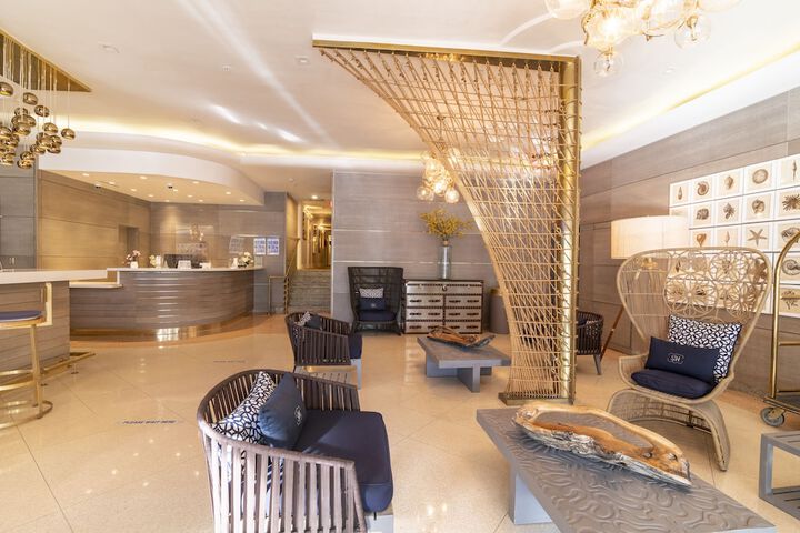 Hotel Interior 10 of 49