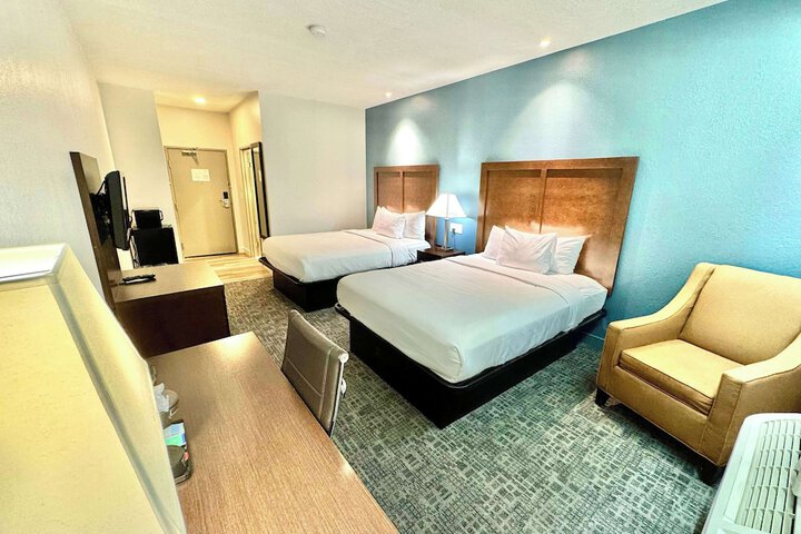 Baymont by Wyndham Richmond I-70