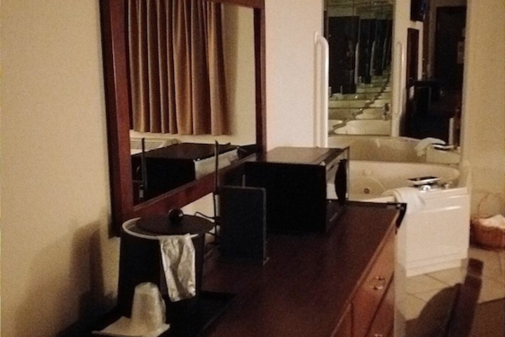 Room 31 of 65