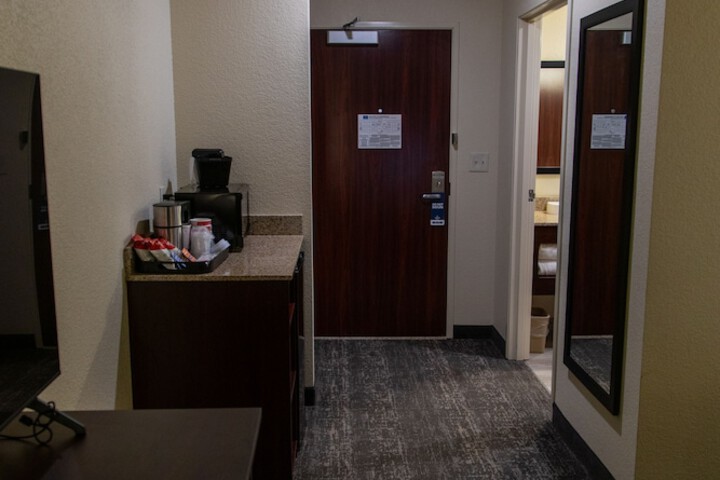 Room 24 of 48