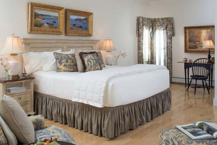 Belfast Bay Inn