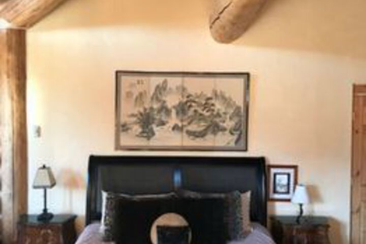 Bigfoot Lodge B & B