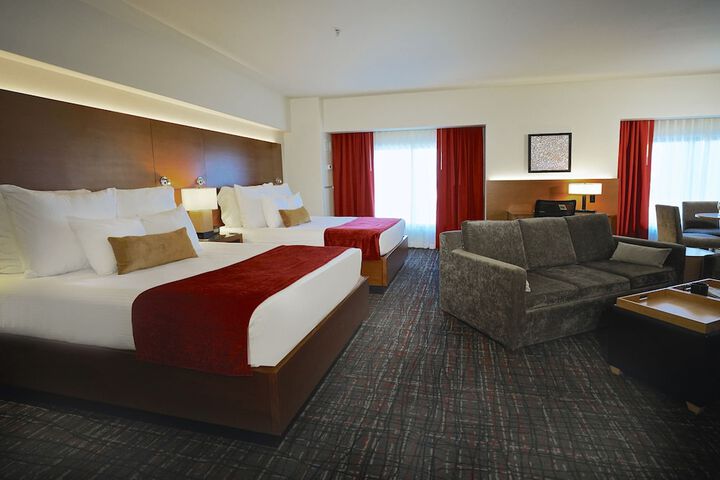 Room 32 of 85