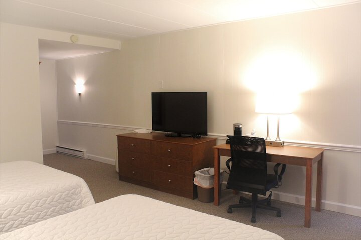 Room 8 of 26