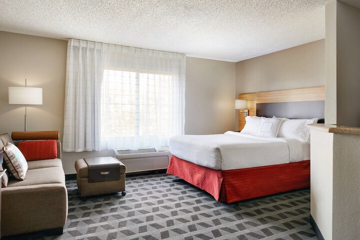 Room 19 of 26