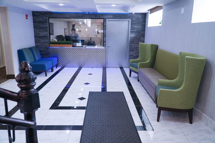 Hotel Interior 19 of 43