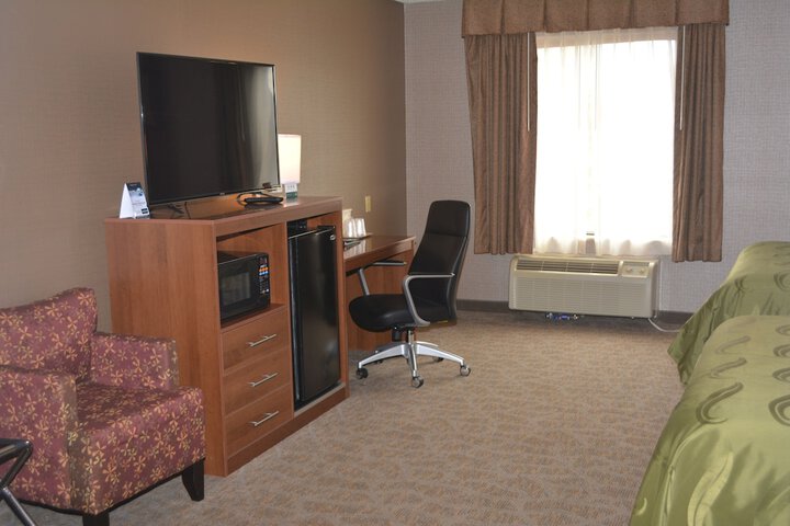Room 17 of 25