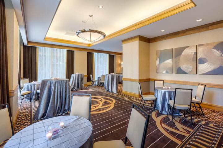 Omni Los Angeles Hotel at California Plaza