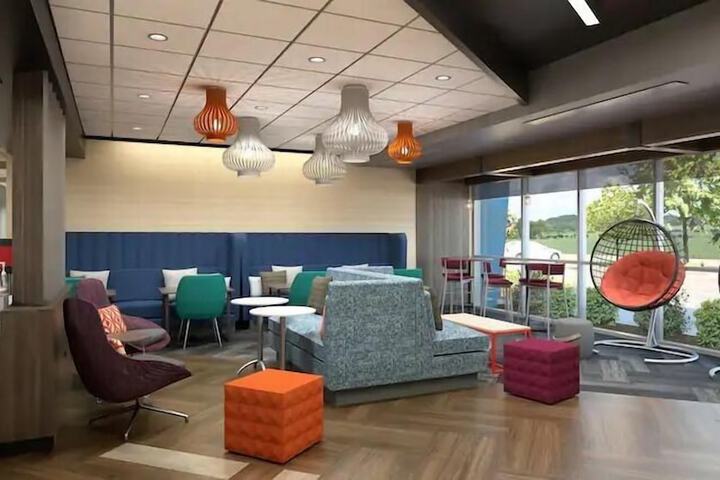 Hotel Interior 19 of 27