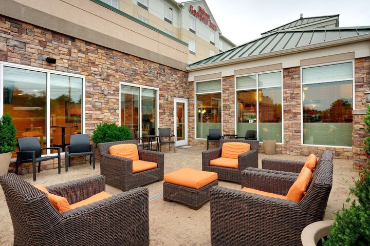 Terrace/Patio 47 of 48