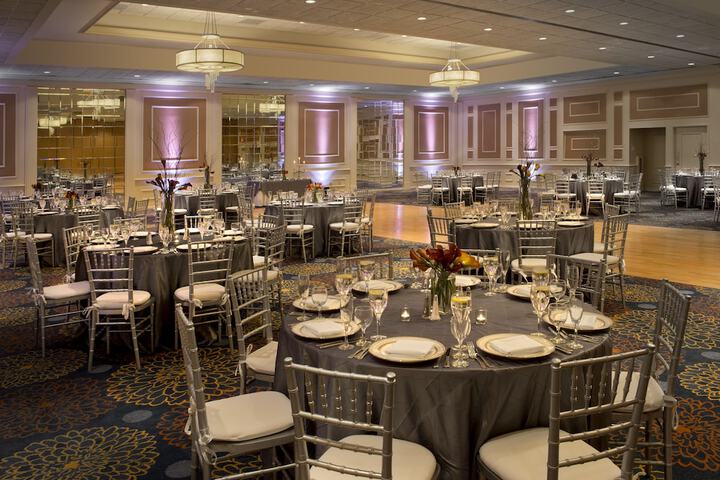 DoubleTree by Hilton Boston North Shore