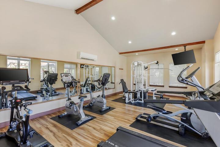 Best Western Plus Greenwell Inn