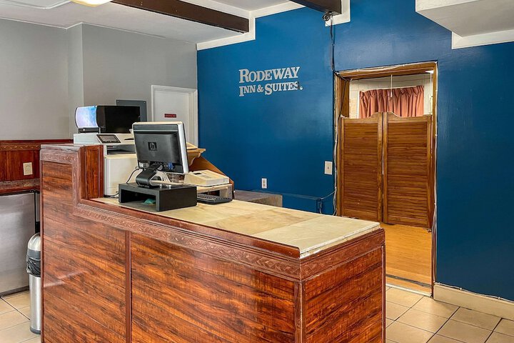 Rodeway Inn & Suites Omak - Okanogan