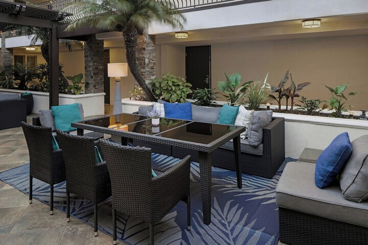 City Express by Marriott Manhattan Beach
