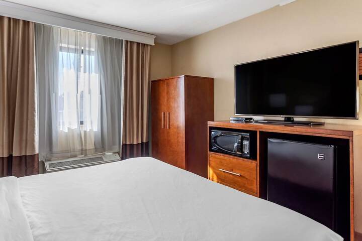 Room 15 of 60