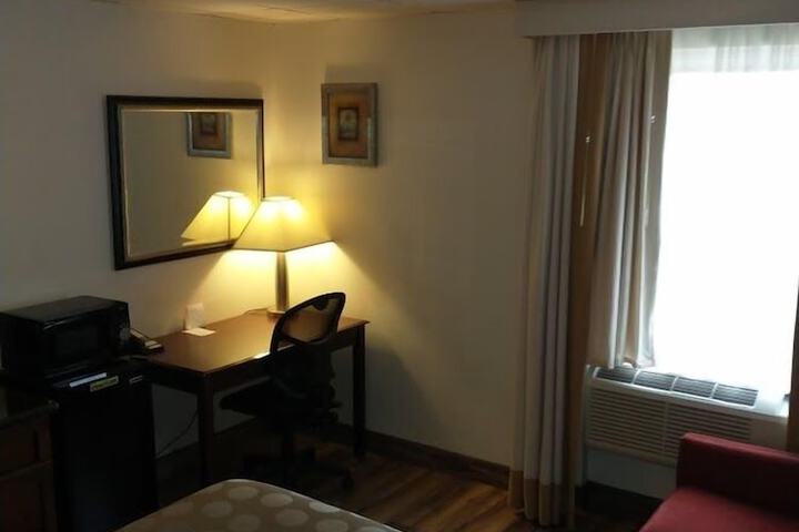 Room 71 of 90