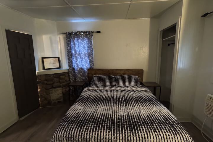 Room 41 of 66
