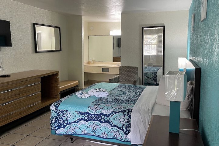 Room 21 of 46