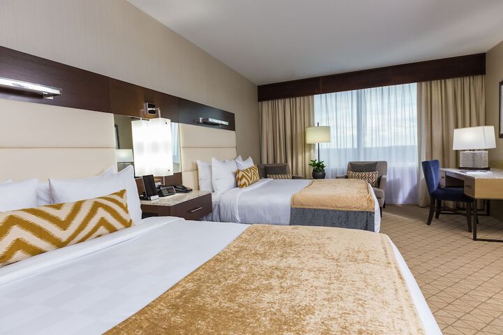 Room 40 of 72