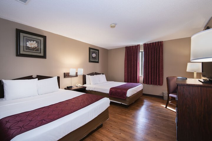 Room 7 of 30