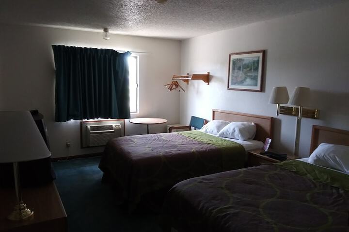 Room 21 of 25