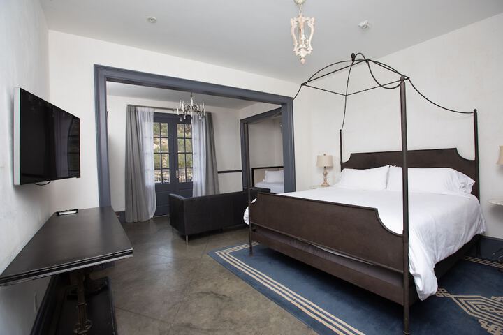 Surf Hotel & Chateau