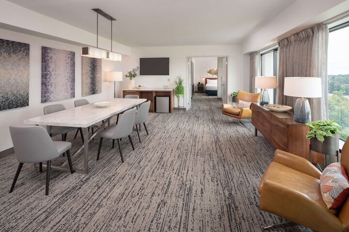 Hilton Fairfax