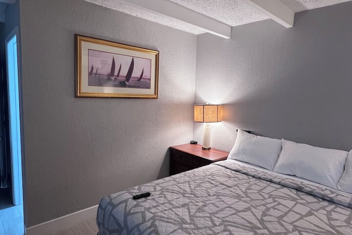 Regency Inn
