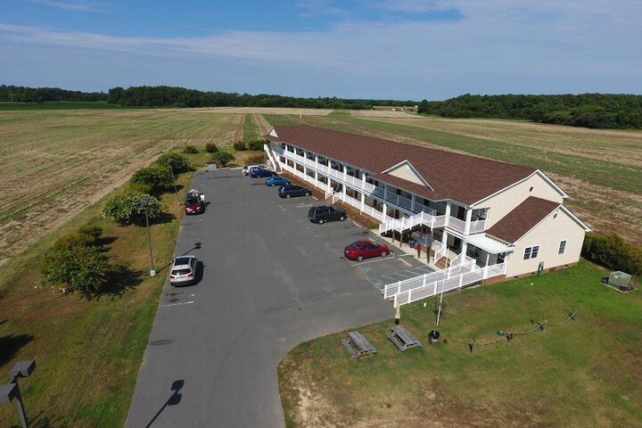 Shore Stay Suites