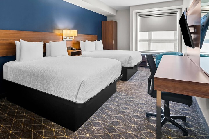 Park Inn by Radisson Kelowna