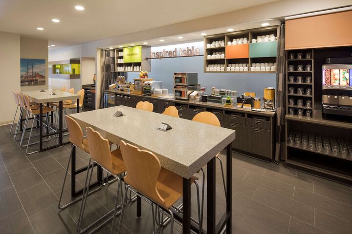 Home2 Suites by Hilton Mishawaka South Bend IN